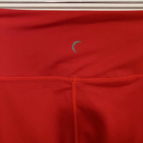 Zyia Red Royalty Strip Light n Tight Hi-Rise Crop 17" Leggings 14-16 - Picture 15 of 16